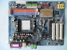 Placa de baza Gigabyte GA-K8NF-9 1GB LAN DDR1 PCI Express socket 939 foto