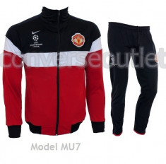 Trening NIKE - MANCHESTER UNITED - Bluza si pantalonici conic - LIVRARE GRATUITA foto