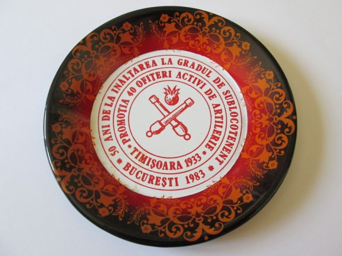 FARFURIOARA METALICA JUBILIARA PROMOTIA 40 OFITERI ARTILERIE 1933-1983