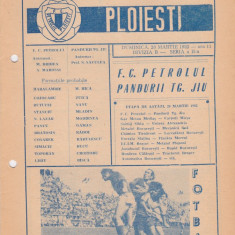 Program meci fotbal PETROLUL PLOIESTI - PANDURII TARGU JIU 28.03.1982