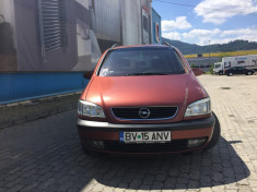 Opel Zafira 2.0 DTI foto