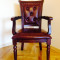 Vand scaune de lux din lemn masiv tapitate cu piele naturala, stil clasic, noi.