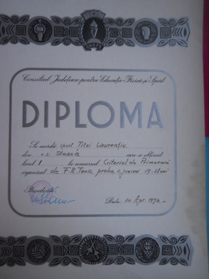 HOPCT DIPLOMA SPORTIVA NR 18 CONS. JUD.PTR. ED.FIZICA SI SPORT C-TA-TENIS 1974 foto