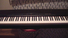 orga yamaha p140 foto