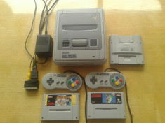 Vand consola super nintendo / snes , 2 manete, Super Mario World / All Stars foto