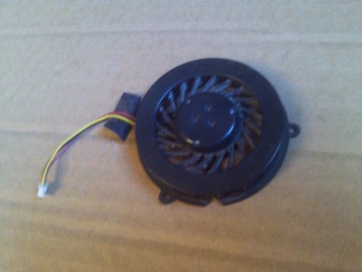 ventilator Medion Akoya P6618 MD 97620 p6613 e6210 p6612 p6620 mcf-w13bm05-5 foto