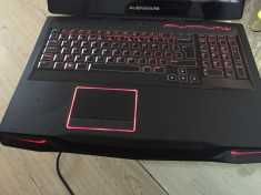 Alienware m17x R3, 16 gb ram, 1 TB hdd, i7 @2 Ghz - GTX 560M foto