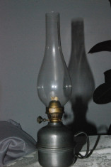 lampa cu petrol , limpas foto