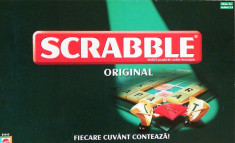 Joc de societate SCRABBLE Original Limba Romana | Varsta 10+ | Jucatori 2-4 foto