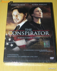 DVD FILM THE CONSPIRATOR / CONSPIRATIA. ASASINAREA LUI ABRAHAM LINCOLN. REGIA ROBERT REDFORD. NOU. SIGILAT. SUBTITRARE IN LIMBA ROMANA foto