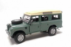 Macheta auto Land Rover Seria III (S3) 109, scara 1:43 foto