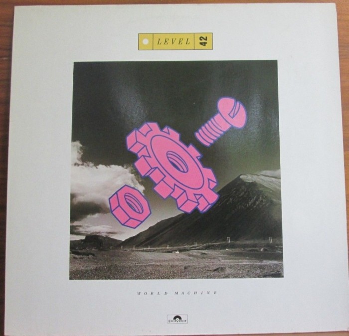 Level 42 - World Machine (1985, Polydor) Disc vinil album original foto mare Level 42 - World Machine (1985, Polydor) Disc vinil album original foto mare
