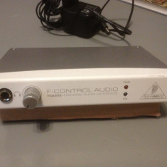 Interfata Audio Behringer FCA 202 - F- Control Audio - functioneaza PERFECT