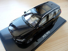 Macheta auto de colectie Volvo XC 90 1:43 foto