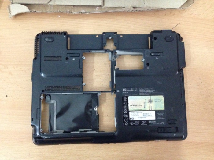 Bottomcase Hp Pavilion Tx2500 A81.75