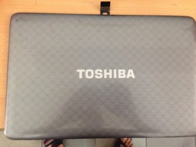 Capac display Toshiba satellite L750D , L750 , L755 , L755D A80.73 ,A116 foto