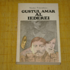 Gustul amar al iederei - Niculae Franculescu - Editura Militara - 1982
