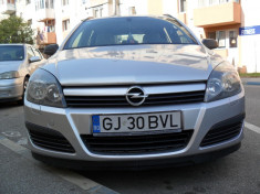 Opel Astra H foto