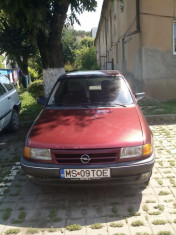 Opel Astra foto