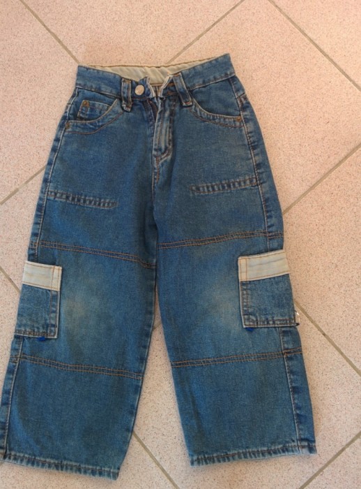 Blugi treisfert, blugi baieti, blugi skate, 5-7 ani, cu lant. COM MIN 30 LEI! foto mare Blugi treisfert, blugi baieti, blugi skate, 5-7 ani, cu lant. COM MIN 30 LEI! foto mare