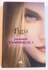 FURIA , JURNALELE VAMPIRILOR 3 de L. J. SMITH , 2010 foto