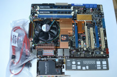 KIT LGA 775 Asus Striker II Formula + Intel Quad Core Q9400 + Cooler + 4GB DDR2 foto