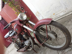 Motocicleta de colectie MZ (1960) foto