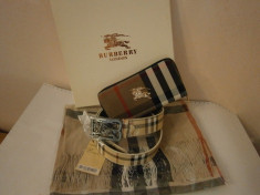 SET BURBERRY ESARFA+PORTOFEL+CUREA. SUPER OFERTA!!! foto