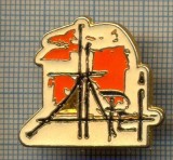 992 NEW INSIGNA - ASOCIATIE DE ARHITECTURA ? -starea care se vede