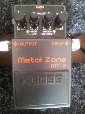 Vand pedala chitara electrica Boss MT-2 (Metal Zone) foto