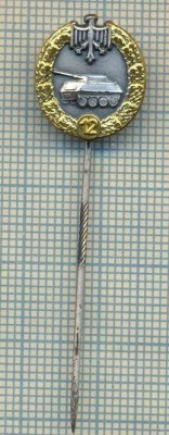 1109 NEW INSIGNA - MILITARA -TUN AUTOPROPULSAT- GERMANIA -starea care se vede foto