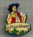 1084 NEW INSIGNA -BERE - LA PETITE MAIRIE -FRANTA -starea care se vede