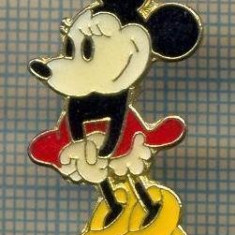 1246 NEW INSIGNA -PERSONAJE DE DESENE ANIMATE -MINNIE MOUSE -starea care se vede