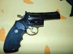 Bricheta pistol - Colt foto