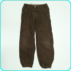 Pantaloni catifea, captusiti, talie reglabila, H&amp;amp;M ? fete | 7?8 ani | 122?128 cm foto