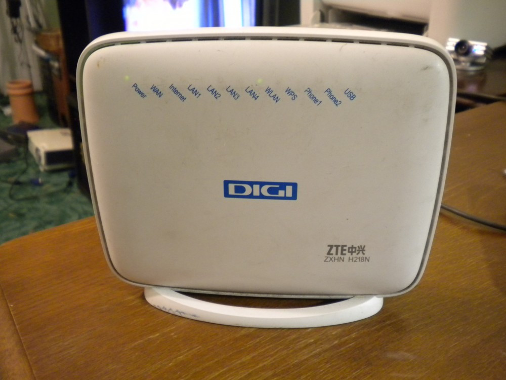 Router wireless DIGI ZTE ZXHN H218N | arhiva Okazii.ro