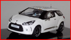 2010 - CITROEN DS3 Kenzo Edition (scara 1/43) IXO foto