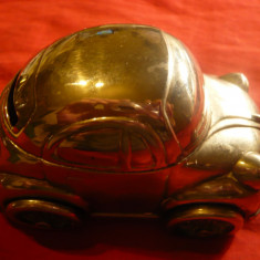 Pusculita - Automobil, metal argintat , dim.=12 x 5,5 x 5,6 cm