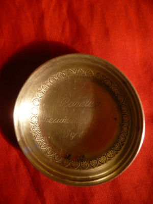 Farfurie miniatura ,suvenir argint marcat , d= 6 cm , inscriptionat foto
