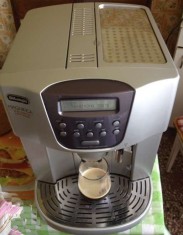 Vand Delonghi Magnifica Esam 4500 Expresor Cafea foto