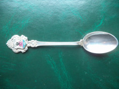 Lingurita placata cu argint, decorata cu medalion de portelan - Plonih. foto