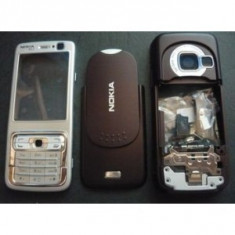 Vand Carcasa Nokia N73 Noua , Completa Gri Silver cu Visiniu pe Spate foto