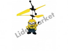 Elicopter Minion Despicable Me 2 cu lumini foto