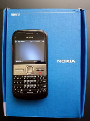 Telefon mobil Nokia E5 (E5-00) foto