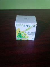 Crema Yves Rocher Sebo Specific ultra mat foto