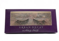 GENE FALSE BANDA URBAN DECAY URBAN LASH FALSE EYELASHES ENIGMA foto