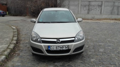 Opel Astra foto