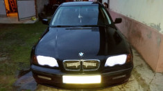 BMW 318i foto