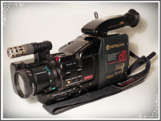 APARAT DE FILMAT VINTAGE DIN ANII 1990 - HITACHI VM-C52E, CAMERA VIDEO VECHE! foto