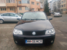 Fiat Albea foto